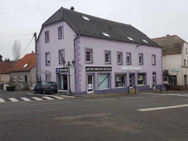 AUTO MOTO ECOLE S-TYLE DE CONDUITE - Rohrbach-lès-Bitche - +33 3 87 95 03 06
