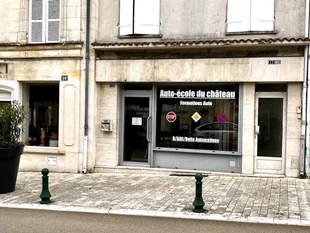 Auto-école du château - Jonzac - +33 5 46 48 47 46