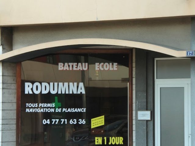 Roanne permis bateau - Roanne - +33 4 77 71 63 36