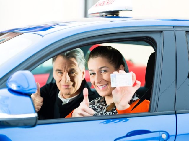 Auto Ecole Caroline - Lauzerte - +33 5 63 94 63 66