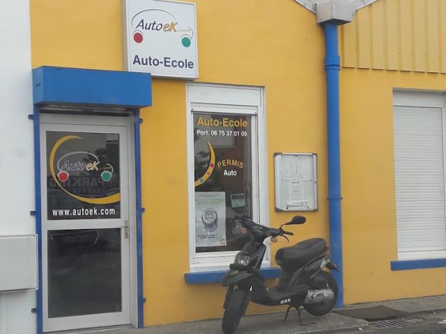 Autoek.Com - Saintes - +33 5 46 93 02 19