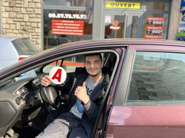 Phoenix Permis Bobigny - Bobigny - +33 9 87 75 75 73
