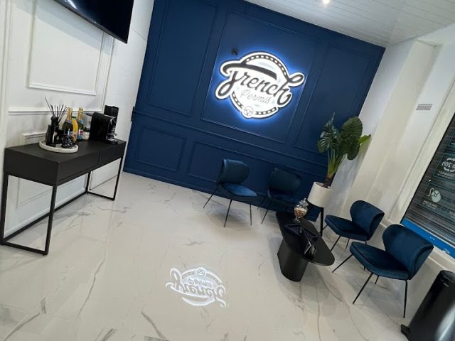 FRENCH PERMIS VILLEMOMBLE - Auto Moto Ecole - Permis Accéléré (Carricart) - Villemomble - +33 1 48 54 12 05