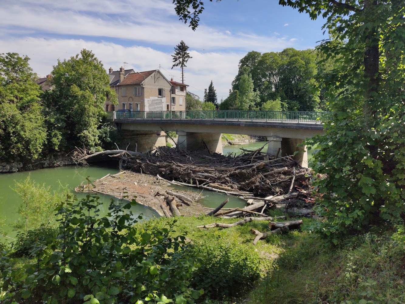 Neufchâtel-sur-Aisne