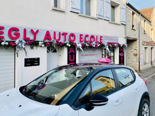 Courtois Driving School Auto-école Egly - Égly - +33 1 64 90 60 31