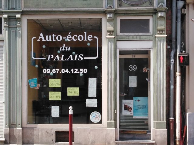 Auro-École Du Palais - Douai - +33 9 67 04 12 50