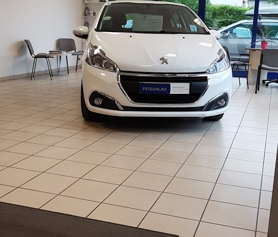 PEUGEOT - GARAGE VALTRID - Monts - +33 2 47 26 70 52
