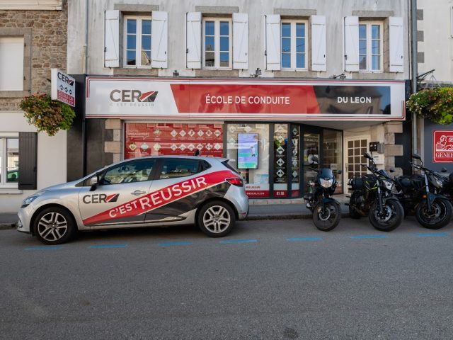 Ecole de Conduite du Léon - Landivisiau - +33 2 98 68 27 15