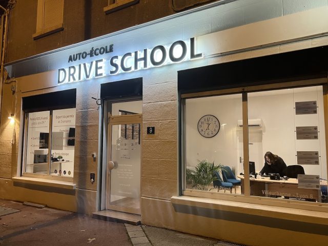 DRIVE SCHOOL - Saint Priest - Saint-Priest - +33 4 28 29 55 29