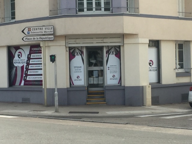 Ecole de conduite République - Dijon - +33 7 85 57 58 75