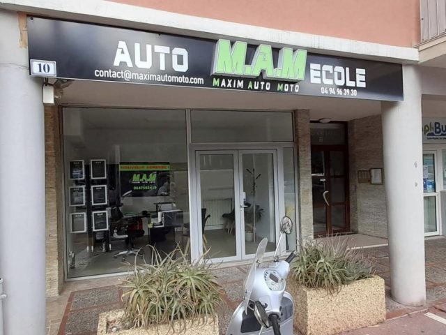 Maxim Auto Moto - Sainte-Maxime - +33 4 94 96 39 30