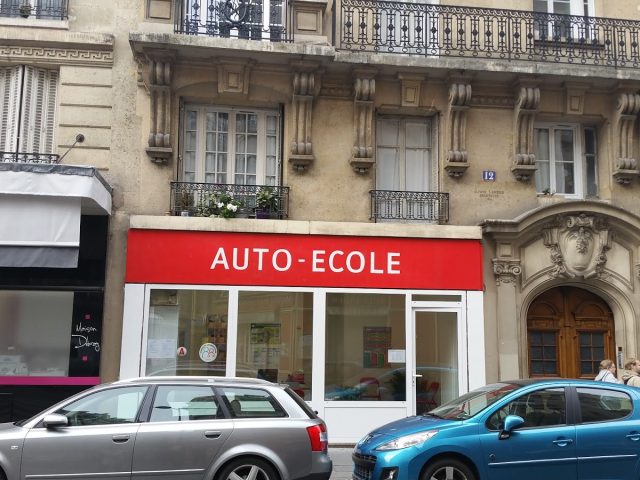 auto-moto école Paris porte de Versailles - Paris - +33 9 83 34 48 68