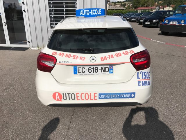Auto Ecole Competence Permis - L'Isle-d'Abeau - +33 4 74 90 50 16