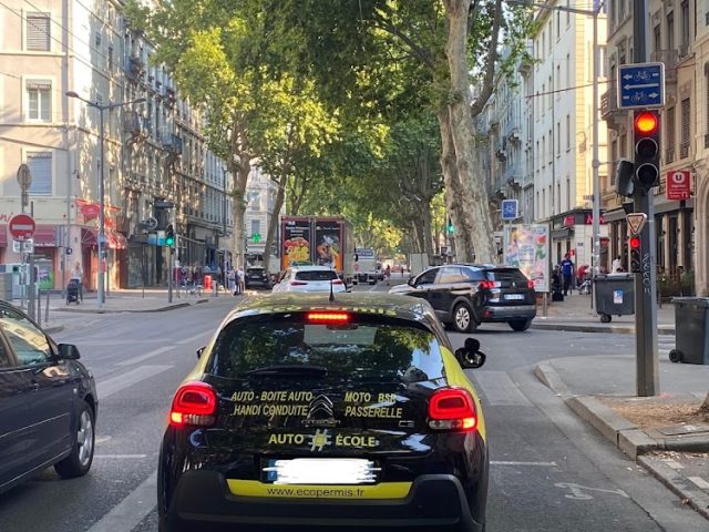 Auto-école ECO PERMIS Guillotière/Péri Lyon 7e - Lyon - +33 4 37 28 04 04