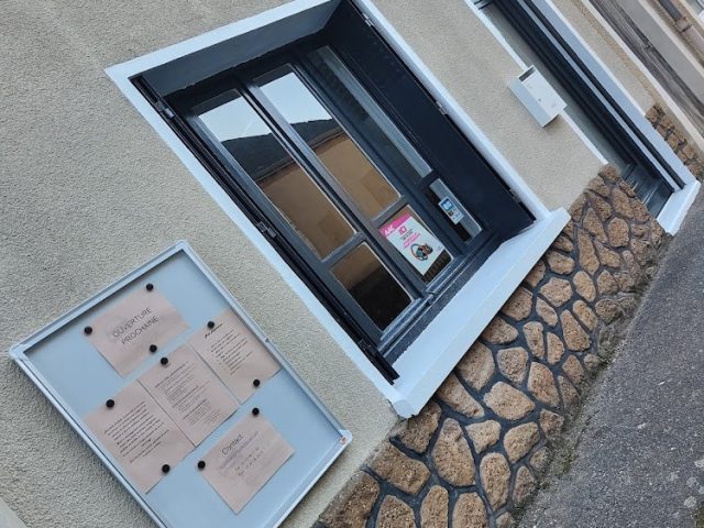 AUTO-ECOLE SAMUELLE - Saint-Mars-la-Brière - +33 2 43 89 31 82