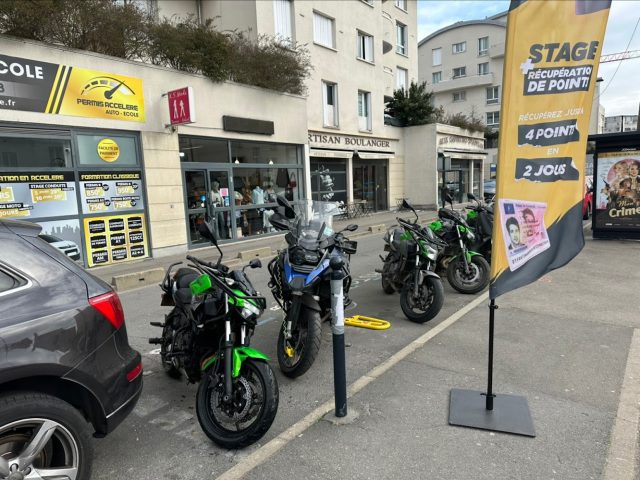 PERMIS ACCELERE - Champigny-sur-Marne - +33 1 48 81 57 83