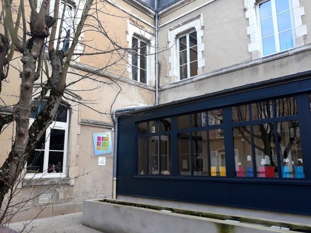 École Notre-Dame du Pré - Le Mans - +33 2 43 24 37 92
