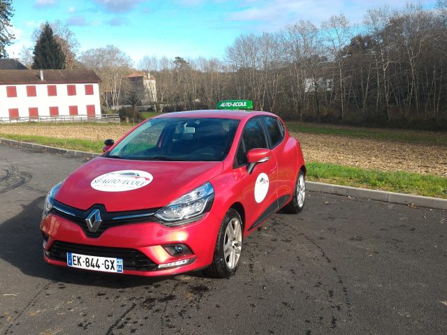Sf Auto Ecole EURL - Saint-Palais - +33 6 89 64 27 99