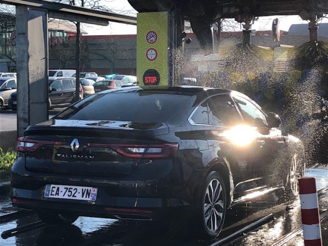 Elyse Driver - Meaux - +33 6 67 71 82 27