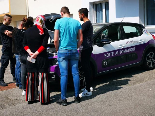 Driving S'CooL - Vannes - +33 2 97 69 71 39