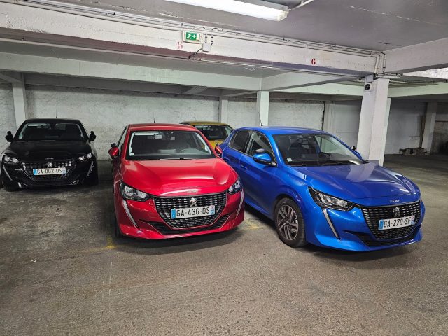 Auto-Ecole EAY - Paris - +33 1 73 71 76 97