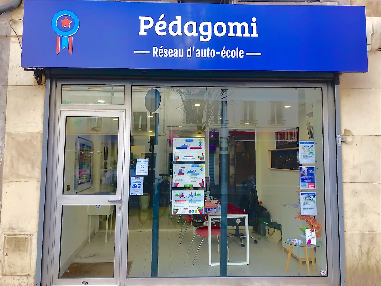 Auto-école Pédagomi Avron