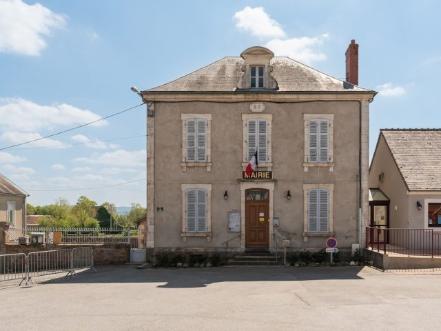 Mairie - Hyds - +33 4 70 64 38 08