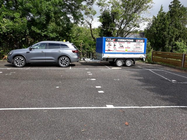 Auto École CER Lucas - Scaër - +33 2 98 57 64 40