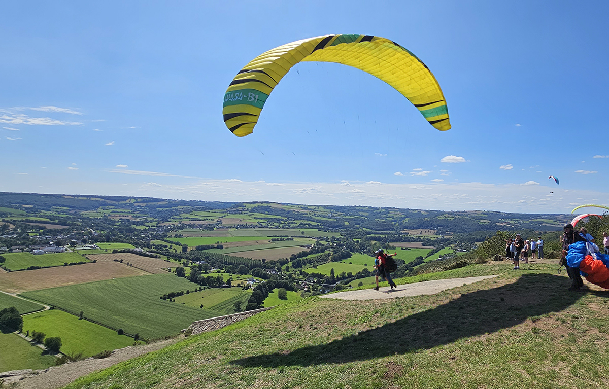 Plaine Altitude - Baptême de l'air et stages de parapente en Normandie