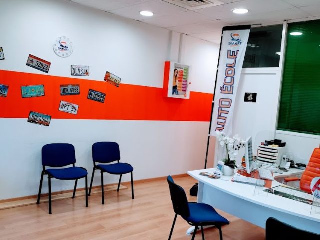 SMART CONDUITE - Vitrolles - +33 4 42 43 50 72