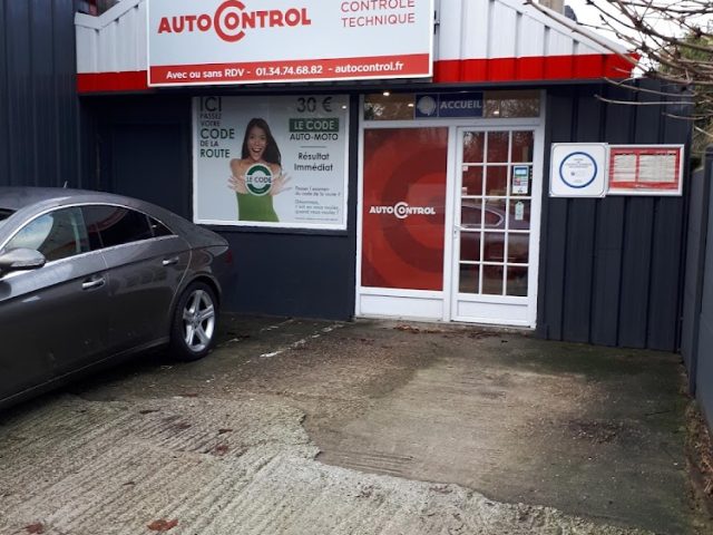Centre contrôle technique AUTOCONTROL - Les Mureaux - +33 1 34 74 68 82