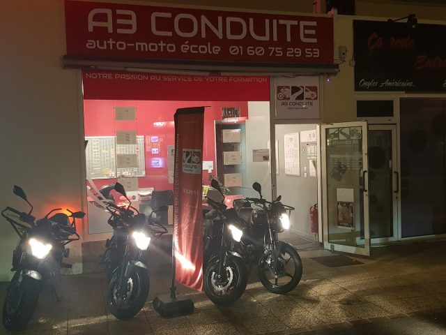 Auto-moto école A3 conduite - Saint-Germain-lès-Corbeil - +33 1 60 75 29 53