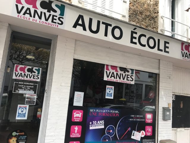 Auto ecole ccs vanves - Vanves - +33 9 54 84 57 85