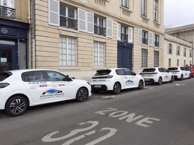 Auto-école Hoche Permis - Versailles - +33 1 39 63 03 69