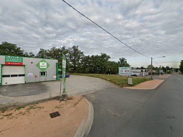 Centre contrôle technique DEKRA - Puy-Guillaume - +33 4 73 94 82 82