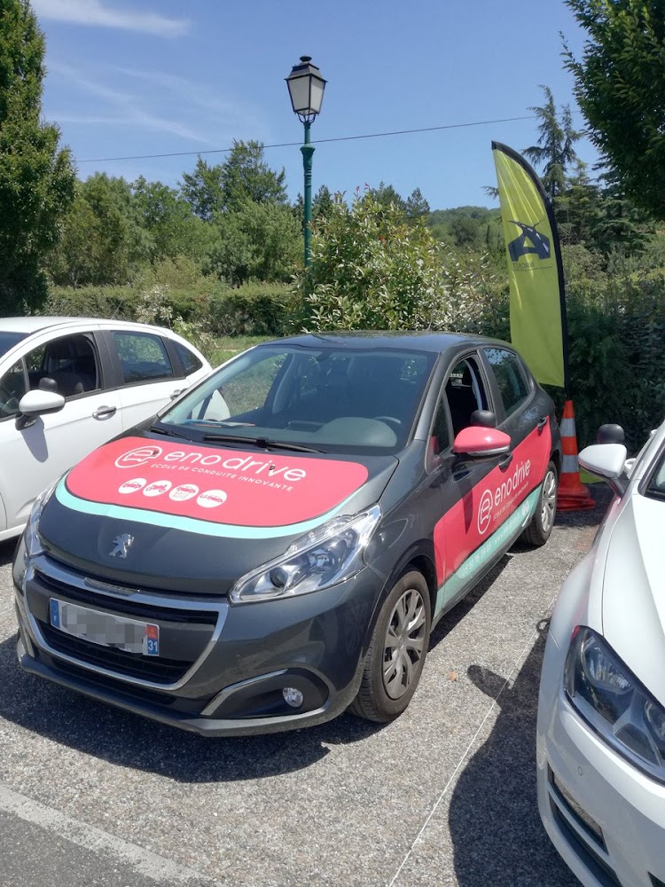 Ecole de conduite ENODRIVE et Agence de location de véhicules double commande