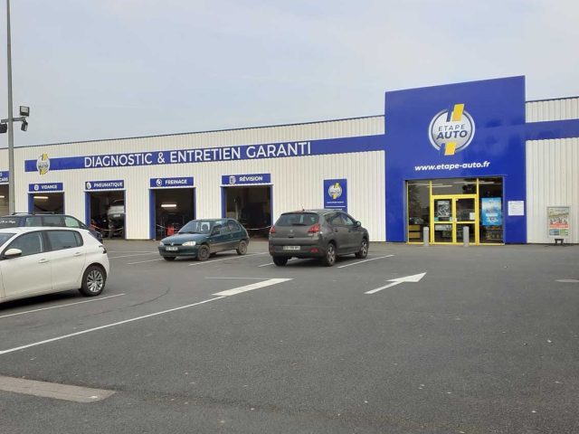 ETAPE AUTO LONGUÉ JUMELLES - Longué-Jumelles - +33 2 41 38 24 00