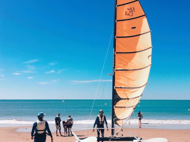 OCEAN PLAYERS - École de Voile du Bouil Longeville sur mer - Longeville-sur-Mer - +33 7 83 52 00 34