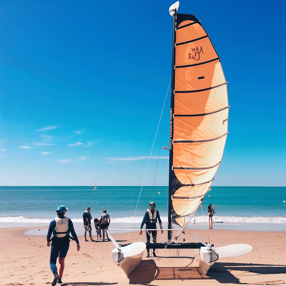 OCEAN PLAYERS - École de Voile du Bouil Longeville sur mer