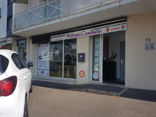 Mélissa Conduite Auto Ecole - Chilly-Mazarin - +33 6 58 21 31 84