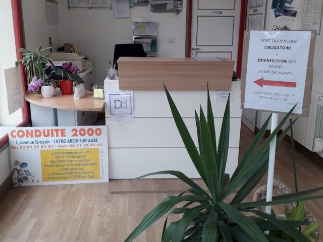 Conduite 2000 - Arcis-sur-Aube - +33 3 25 37 81 51
