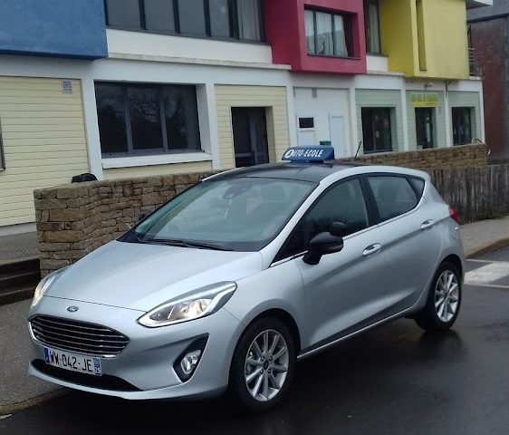 Perrier Gwenaëlle - Plougonven - +33 6 89 88 50 99
