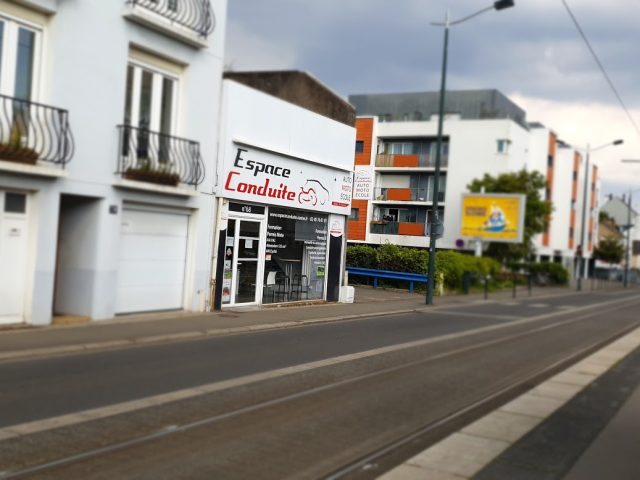 Espace Conduite Route de Vannes - Nantes - +33 2 40 76 01 01
