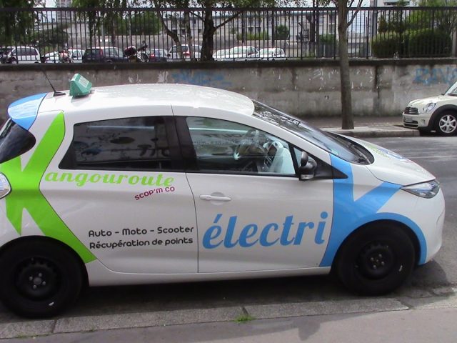 Auto-Ecole Kangouroute - Tours - +33 2 47 44 64 20