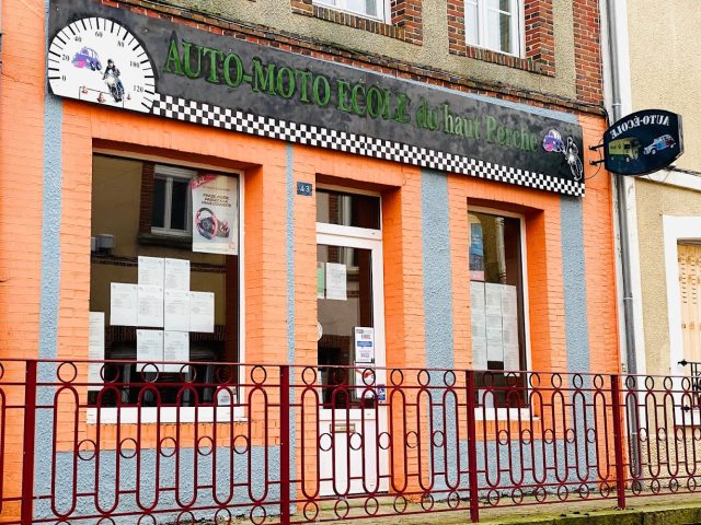 Auto-Moto école du Haut Perche - Tourouvre au Perche - +33 9 79 02 60 44