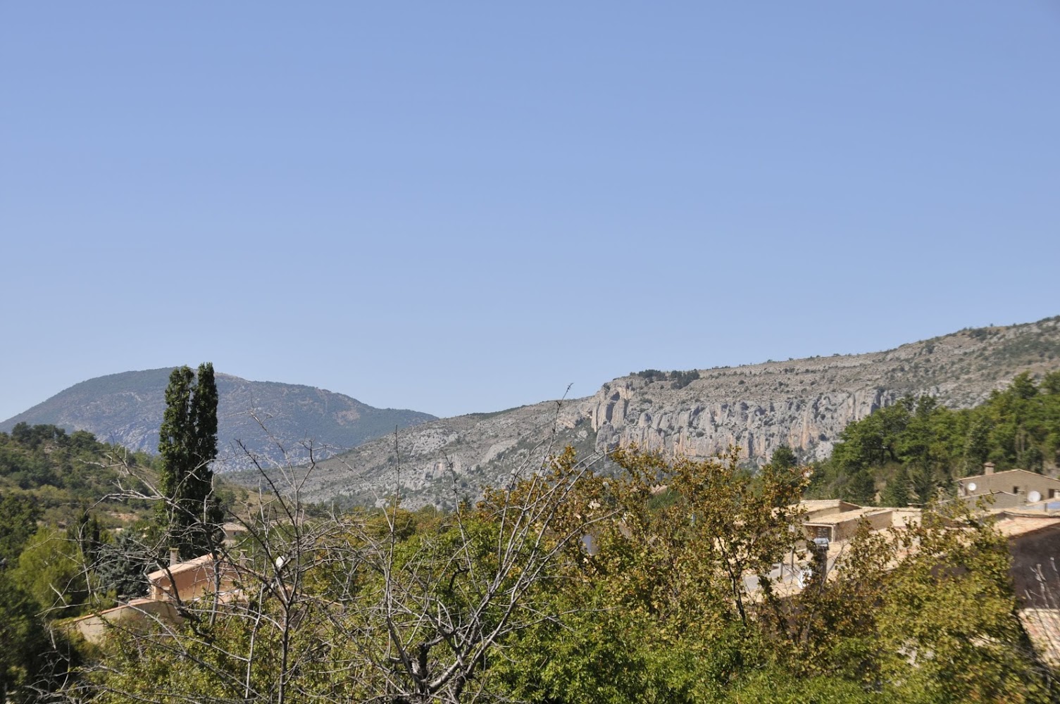 Le Poët-en-Percip