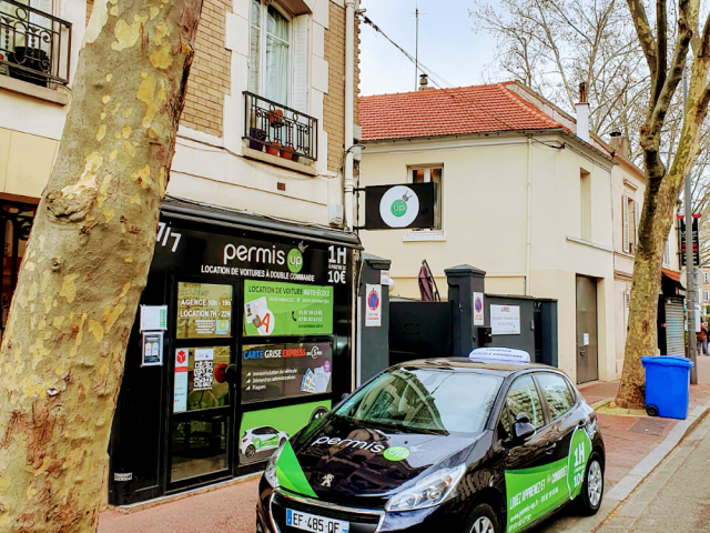 Permis UP - Malakoff (92) Location de voitures à double commandes - Malakoff - +33 1 57 19 13 85