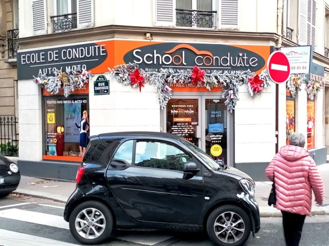 Auto-école School conduite Paris 16 - Paris - +33 1 42 88 83 84