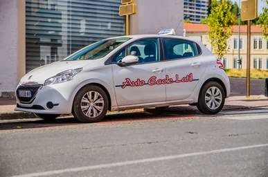 AUTO-ECOLE LATIL - Laragne-Montéglin - +33 4 92 65 22 34