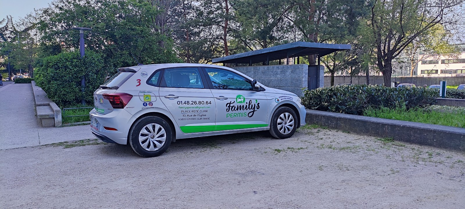 Family's Permis
